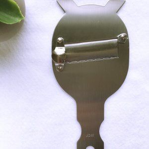 Truffle slicer - NWOT